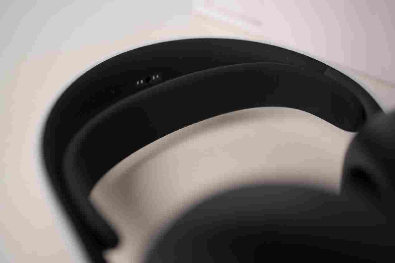 索尼PULSE系列无线耳机评测：PlayStation 5的绝佳拍档