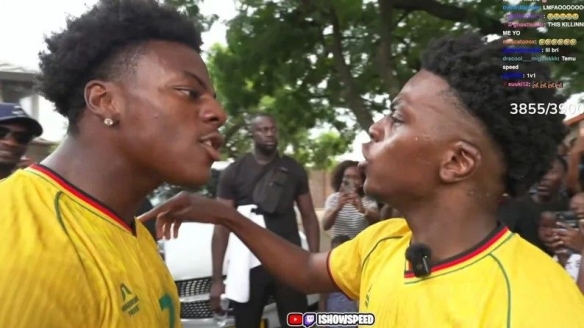 神级撞脸！甲亢哥非洲直播时偶遇“高仿版甲亢哥”