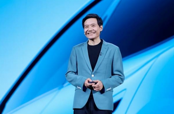 雷军直播回应掉粉：我真的被诋毁得不行了 掉粉很正常