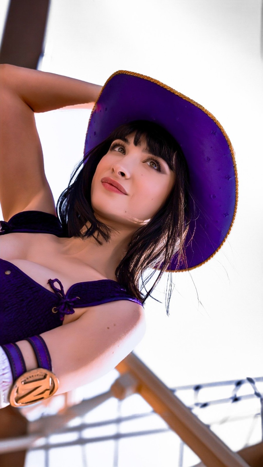 大雷身材还原!《海贼王》真人版妮可·罗宾角色海报发布