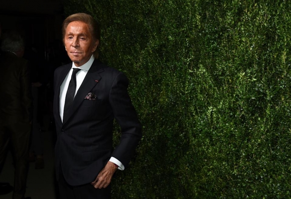 传奇设计师华伦天奴离世 曾客串《穿着Prada的女王》