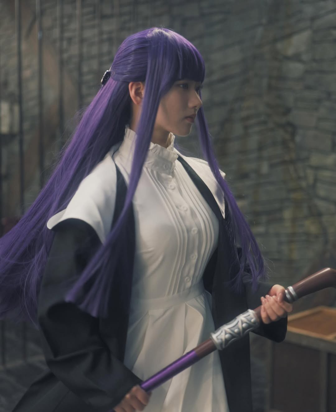 可爱圆脸！日本围棋二段美女选手cos《葬送的芙莉莲》菲伦