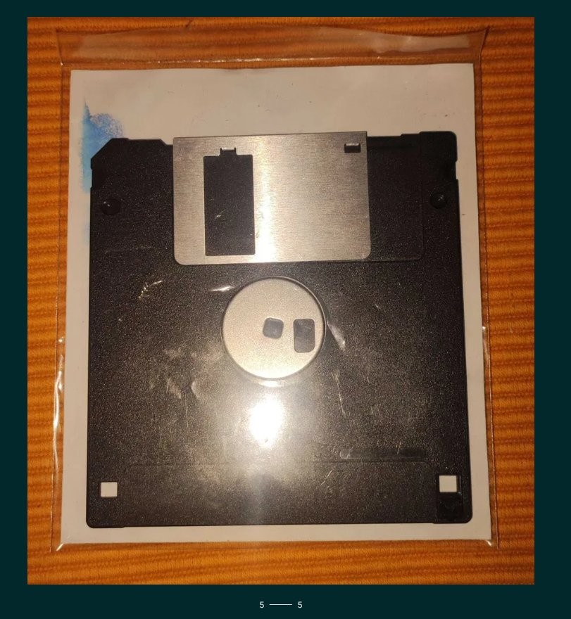 全球限量50份《月姬》原版试玩实体盘被毁 玩家痛骂美国海关